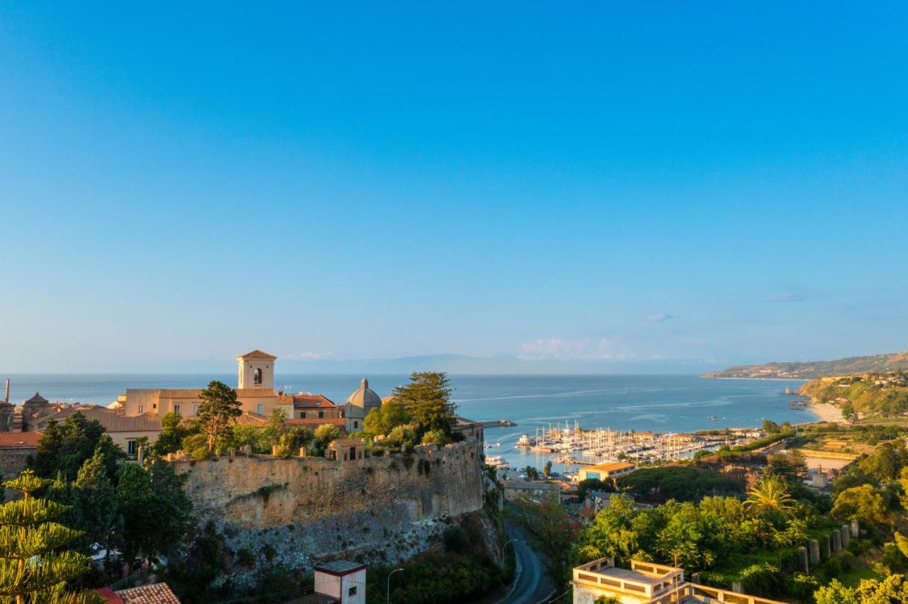 Eliseo Palace Tropea Esterno foto